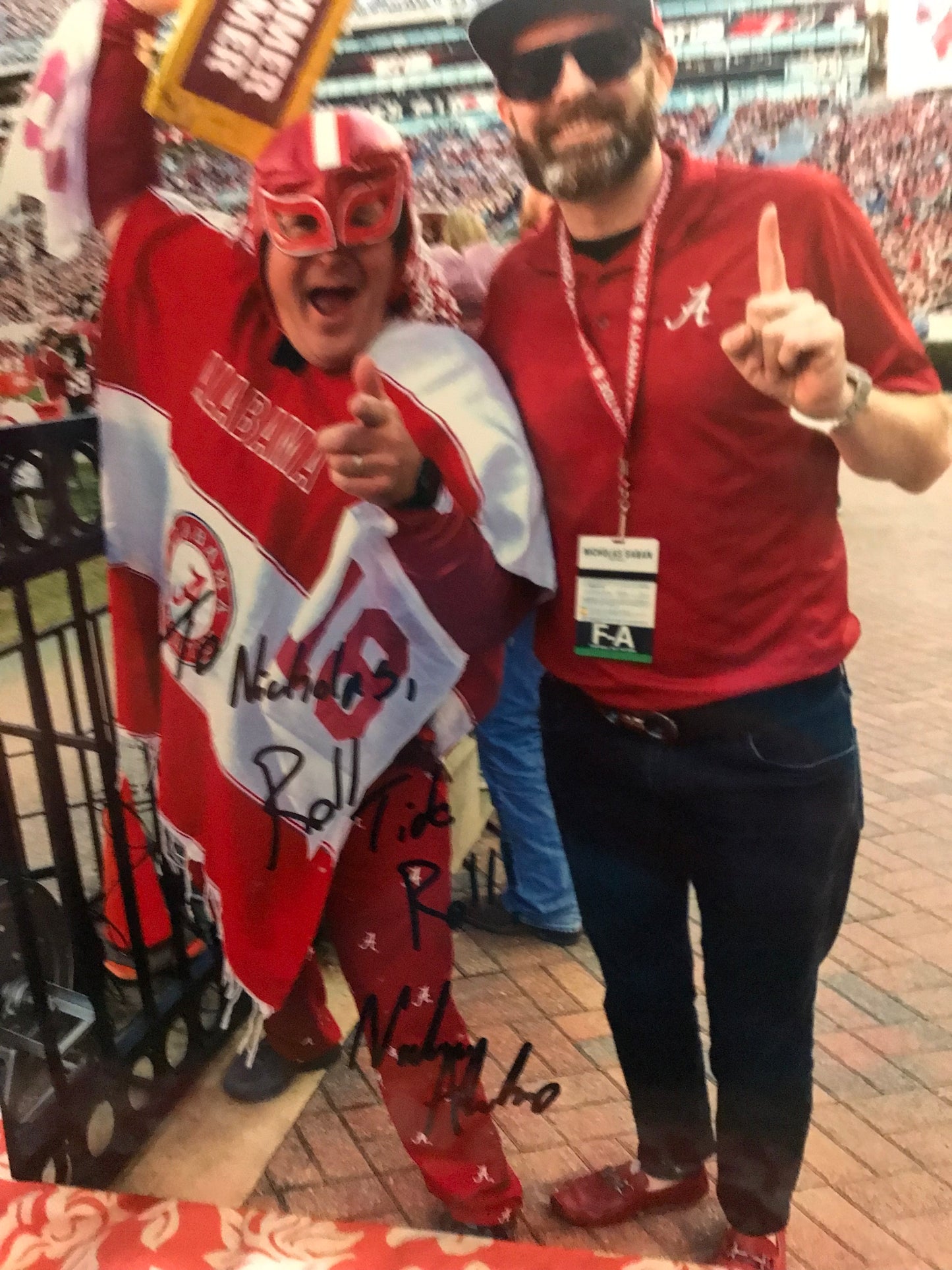 Nacho Signed photo 8x10